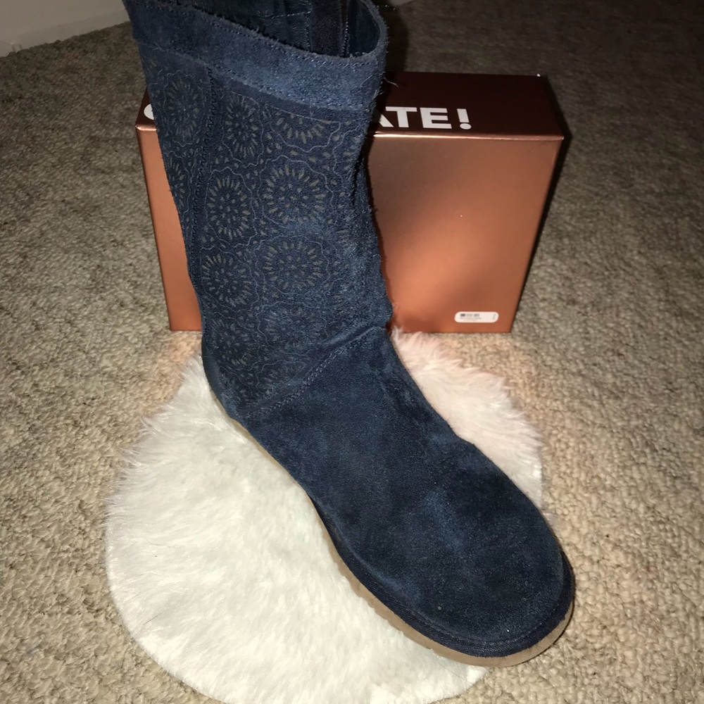 Navy blue ugg boots